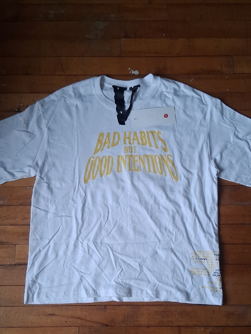 NWT! Vlone Tshirt